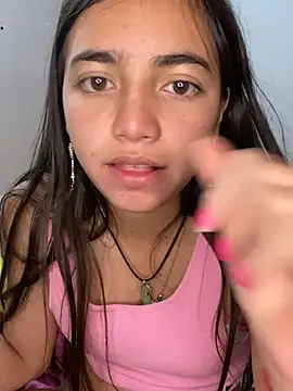 Julia valentina online show from July 15, 2026, 3:46 am