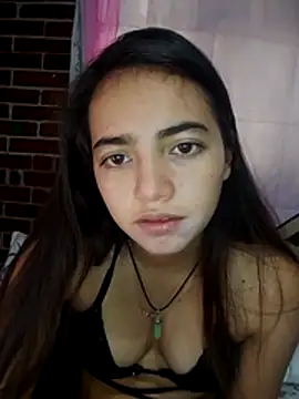 Julia valentina online show from July 28, 2026, 7:26 pm