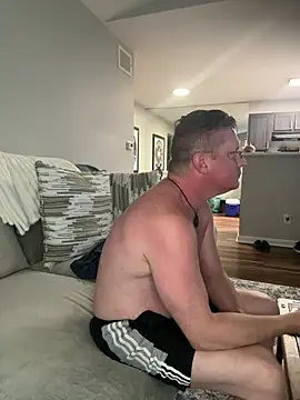 Snapshot of funandstuff chatting on July 12, 2026, 3:02 pm funandstuff online show from July 12, 2026, 3:02 pm