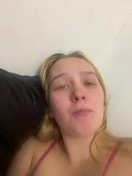 Snapshot of milf_cherry99 chatting on June 21, 2026, 1:39 pm milf cherry99 online show from June 21, 2026, 1:39 pm