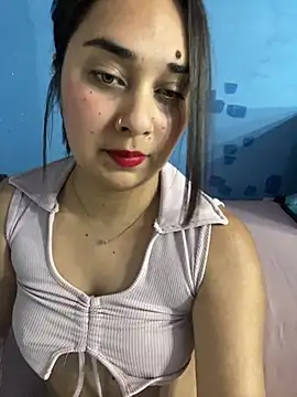 Snapshot of zara344 chatting on July 18, 2026, 8:17 pm zara344 online show from July 18, 2026, 8:17 pm