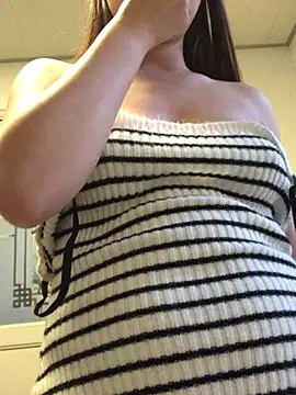 qingti520-18girl online show from August 2, 2026, 10:24 am