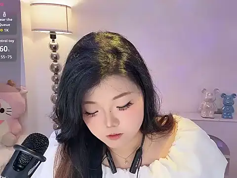 xiaotang 18 online show from June 21, 2026, 9:04 am
