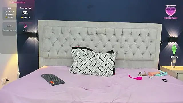 Snapshot of celeste__sweet chatting on August 5, 2026, 12:04 am celeste sweet online show from August 5, 2026, 12:04 am