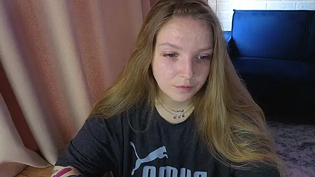 Snapshot of Kate__Walker chatting on June 25, 2026, 5:45 am Kate Walker online show from June 25, 2026, 5:45 am