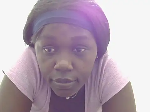 Snapshot of Heliosann chatting on July 14, 2026, 11:22 pm Heliosann online show from July 14, 2026, 11:22 pm