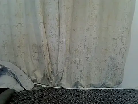 sexyeve1 online show from July 18, 2026, 6:11 am