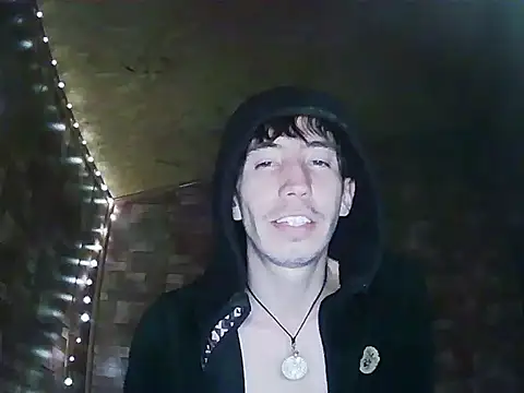stevenbrookles online show from May 20, 2026, 4:42 am