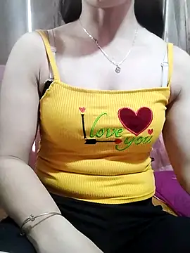 Myy sexy online show from June 27, 2026, 4:51 am