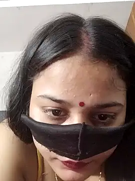 Snapshot of Mummy_jii1 chatting on July 9, 2026, 12:37 pm Mummy jii1 online show from July 9, 2026, 12:37 pm