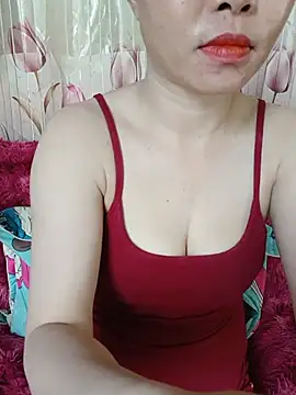 AvaRoyale online show from July 7, 2026, 8:07 am
