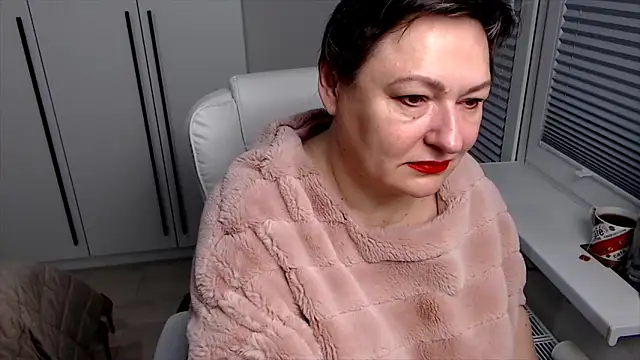 Snapshot of ScarlettReed chatting on December 22, 2025, 6:57 am ScarlettReed online show from December 22, 2025, 6:57 am