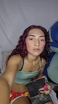 luna traviesha online show from June 23, 2026, 6:28 pm