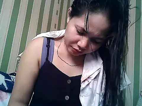 Snapshot of steffani_love chatting on July 12, 2026, 10:43 pm steffani love online show from July 12, 2026, 10:43 pm