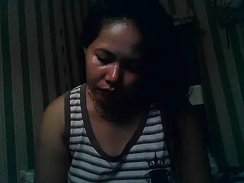 Snapshot of steffani_love chatting on June 30, 2026, 10:43 pm steffani love online show from June 30, 2026, 10:43 pm
