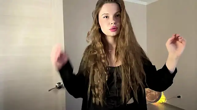 Snapshot of Monigue_Killian chatting on June 23, 2026, 11:19 am Monigue Killian online show from June 23, 2026, 11:19 am