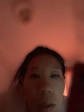 Snapshot of yueyue-allin chatting on June 23, 2026, 1:03 am yueyue-allin online show from June 23, 2026, 1:03 am