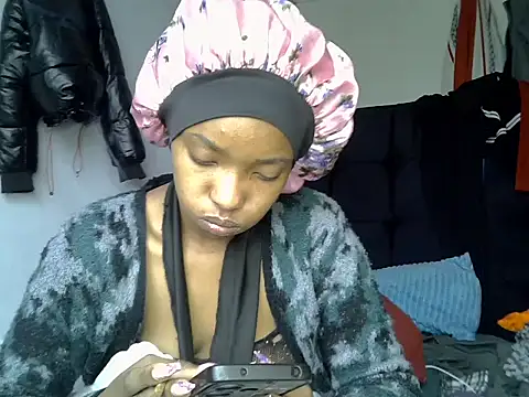 Snapshot of pretty_jaz chatting on June 30, 2026, 6:46 am pretty jaz online show from June 30, 2026, 6:46 am