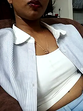 avii5 online show from July 22, 2026, 4:31 pm