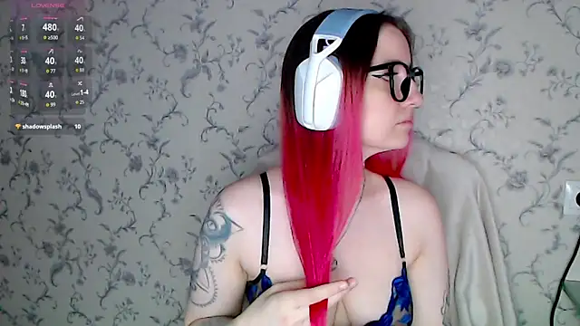 Snapshot of Tastycherrypie chatting on July 28, 2026, 7:05 am Tastycherrypie online show from July 28, 2026, 7:05 am
