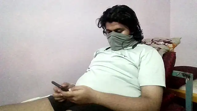 Snapshot of Mr_Naughty106 chatting on July 1, 2026, 6:41 pm Mr Naughty106 online show from July 1, 2026, 6:41 pm