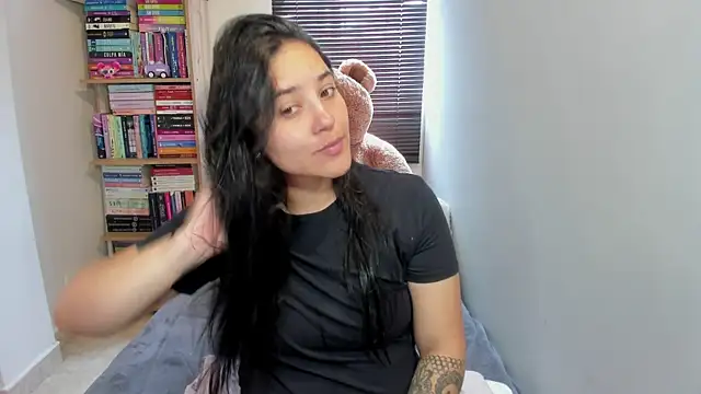 Snapshot of foxwen chatting on July 22, 2026, 2:41 pm foxwen online show from July 22, 2026, 2:41 pm