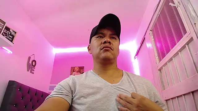 fuego moro online show from July 1, 2026, 1:00 pm