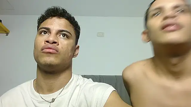 Snapshot of Jose_And_Daniel chatting on July 26, 2026, 1:01 am Jose And Daniel online show from July 26, 2026, 1:01 am