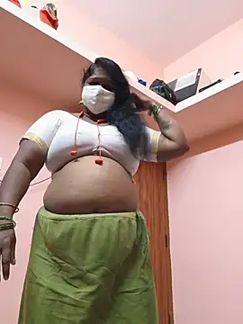 yalini1431 online show from July 19, 2026, 8:49 pm