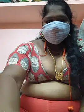 yalini1431 online show from July 3, 2026, 7:31 pm