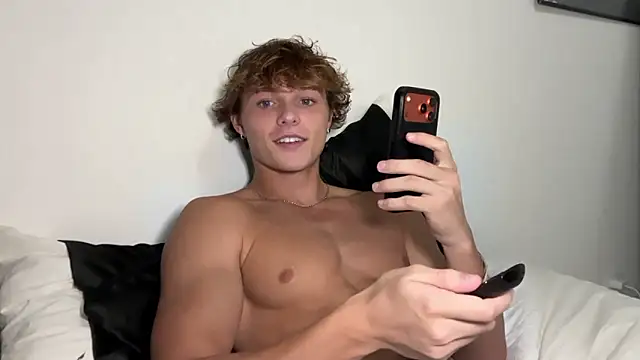 Snapshot of JackedVander chatting on July 4, 2026, 2:29 am JackedVander online show from July 4, 2026, 2:29 am