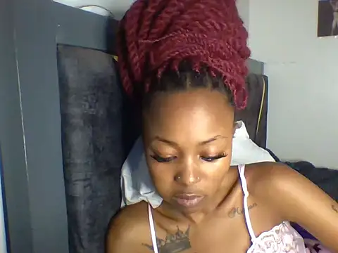 Prettyquueen online show from July 22, 2026, 12:56 am