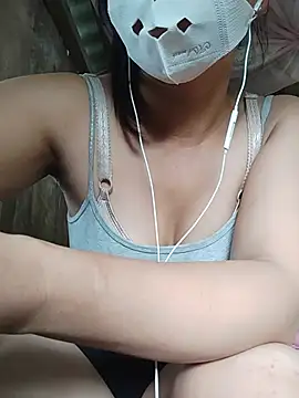 Hiha-nn online show from July 5, 2026, 4:19 am