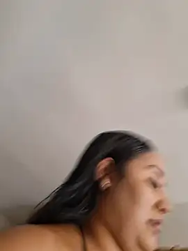 Valentina Tilly online show from July 31, 2026, 4:04 pm