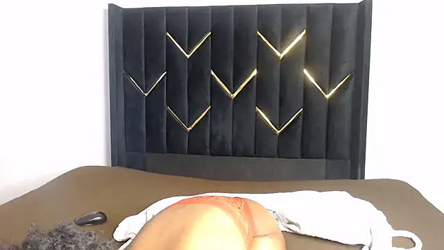 EbonyPoisonCunt online show from July 5, 2026, 6:42 am