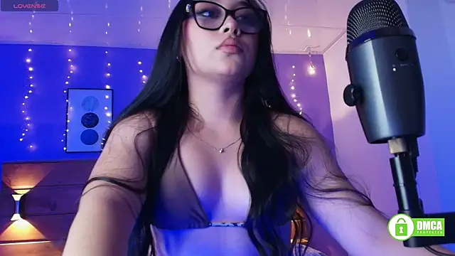 juanita martel online show from June 23, 2026, 9:46 pm
