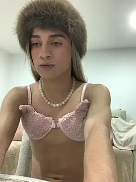 Play dirtyydoll online show from June 26, 2026, 7:47 am