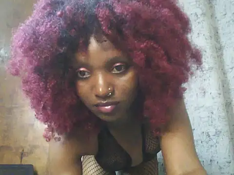 Cherrysexxi online show from June 27, 2026, 1:33 am