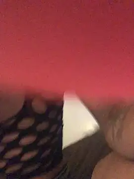 Snapshot of GaseousOunce61 chatting on July 19, 2026, 12:52 am GaseousOunce61 online show from July 19, 2026, 12:52 am