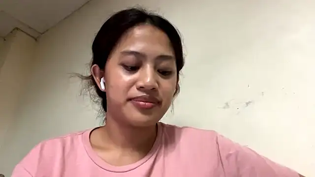 Snapshot of JaleesaKupetz chatting on June 29, 2026, 8:43 am JaleesaKupetz online show from June 29, 2026, 8:43 am