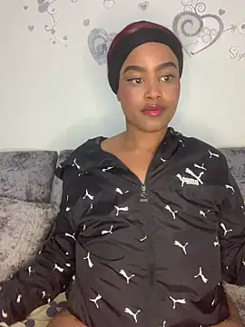 Ayla Noir online show from August 9, 2026, 1:46 am