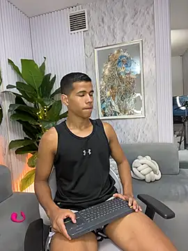 Noah sexhotty online show from July 29, 2026, 2:22 am