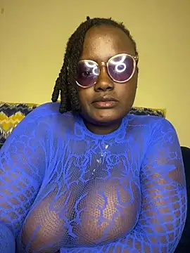 Snapshot of Bustyy_Bitch chatting on July 6, 2026, 3:25 pm Bustyy Bitch online show from July 6, 2026, 3:25 pm