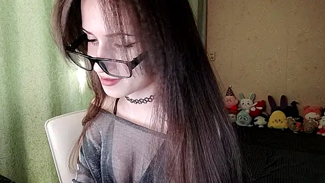 Snapshot of Kissaieksis chatting on July 6, 2026, 1:40 pm Kissaieksis online show from July 6, 2026, 1:40 pm