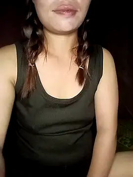 Snapshot of _LinLinn_ chatting on July 4, 2026, 8:46 pm LinLinn online show from July 4, 2026, 8:46 pm