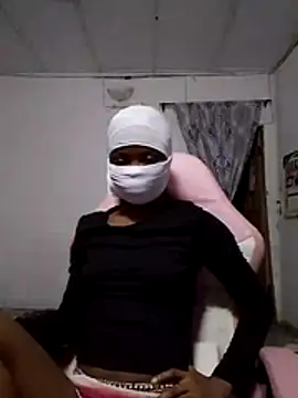 Snapshot of Sexyredcherry chatting on July 5, 2026, 4:30 am Sexyredcherry online show from July 5, 2026, 4:30 am