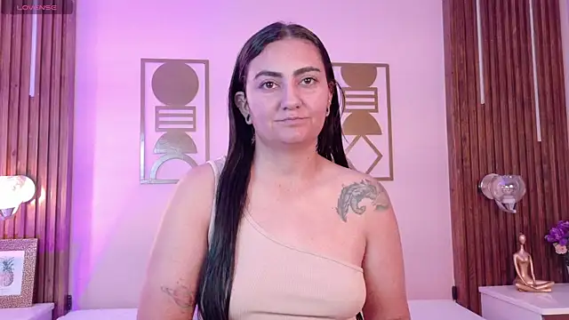 Snapshot of Eva_del_Mar chatting on July 3, 2026, 1:06 pm Eva del Mar online show from July 3, 2026, 1:06 pm