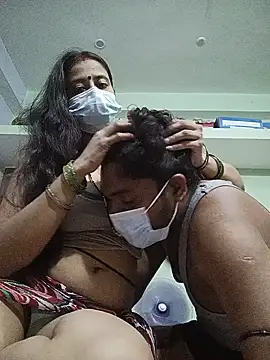 married couple1111 online show from July 30, 2026, 6:40 pm