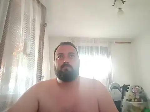 Horneymonster222 online show from June 28, 2026, 5:47 am
