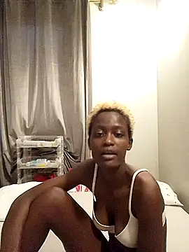 Snapshot of EphieGodess chatting on July 6, 2026, 2:13 pm EphieGodess online show from July 6, 2026, 2:13 pm